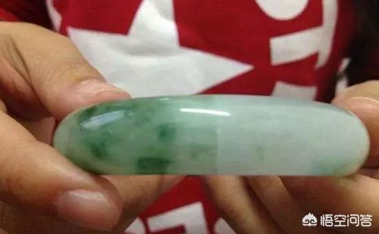 玉镯断了包金需要多少钱,玉镯断了、玉镯子碎了怎么办？