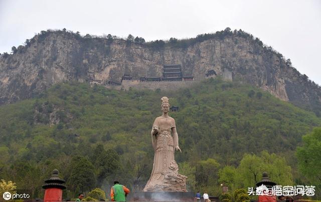 女娲吃人的照片可怕 真身，作为人类之母，女娲为何会是人首蛇身