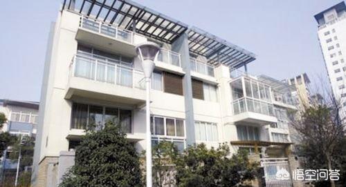 刘翔夺冠:2004年，刘翔雅典夺冠获赠价值255万豪宅，如今市值多少？