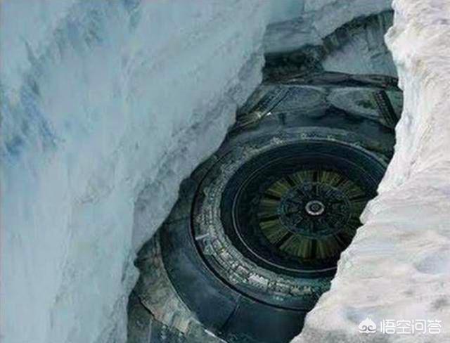 南极雪地灵异事件:传说希特勒跑到了北极地下基地，一直到去世，是真的吗？