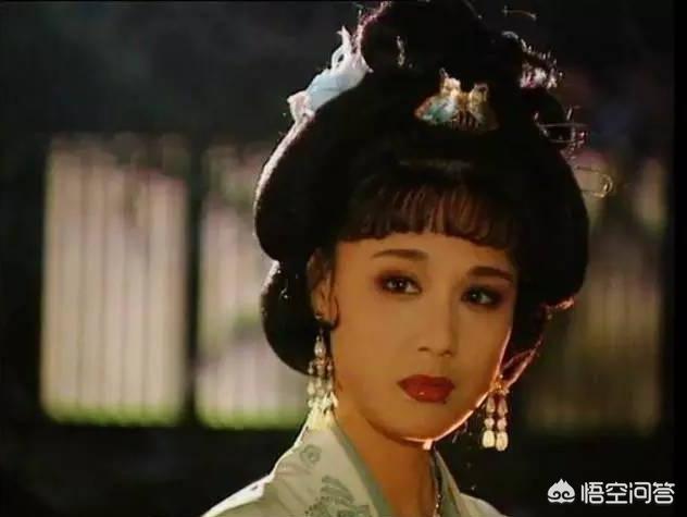 《康熙王朝》中容妃是康熙最喜欢的妃子，为什么会被康熙送入宗人府，后来又杀死所有看见她刷马桶的人？插图122