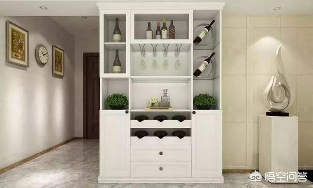 家里酒怎样摆在酒柜好看?