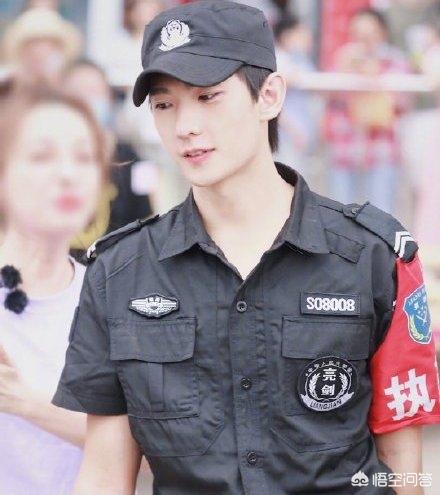 如何看待杨洋上《元气满满的哥哥》综艺