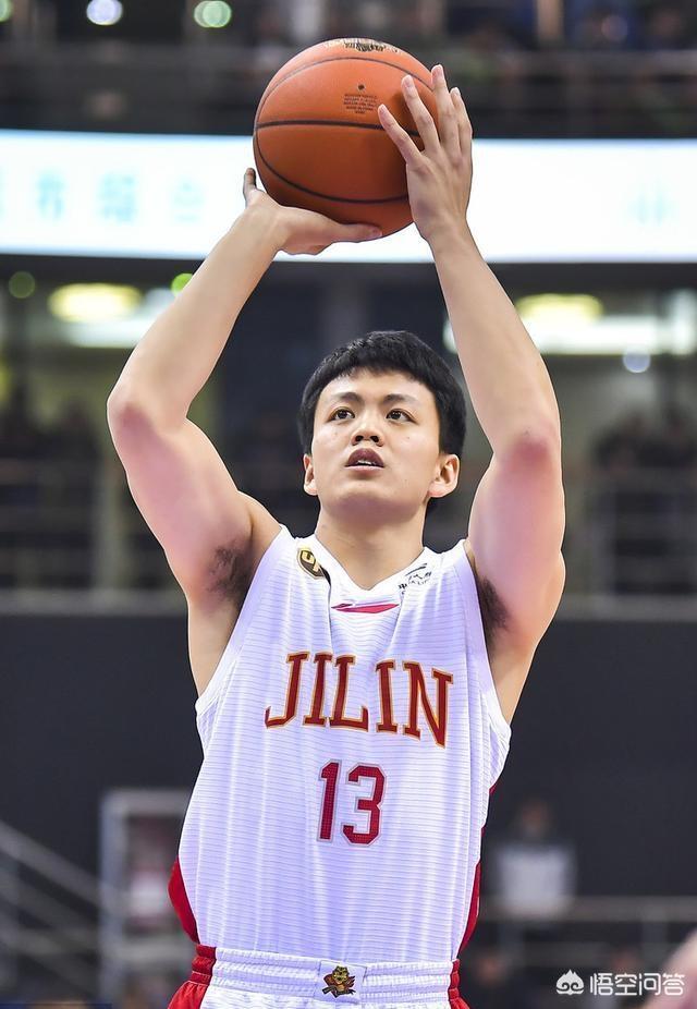林彦君:姜星宇和王少杰同是CBA的状元，他俩谁的实力更强大？