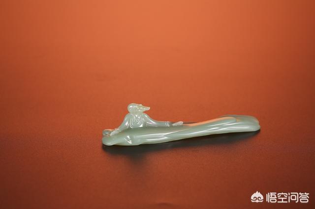 和田玉碧玉手镯价值,碧玉的收藏价值如何？如何鉴定？