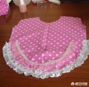 小狗狗的衣服:狗狗的四脚衣服如何制做？