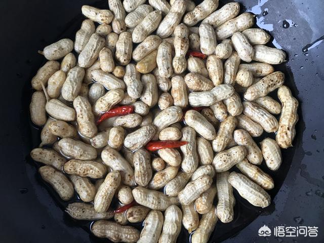 头条问答 水煮花生米先放盐还是煮熟再放盐 小丫爱美食的回答 0赞