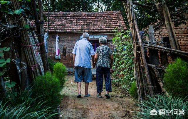 阿丽米罕色依提:中国最长寿老人134岁。跨越3个世纪，为何长寿的总是女的？