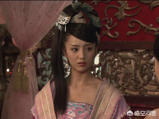 主持人李平:汉成帝的许皇后曾被大臣淳于长侮辱，这是真的吗？她是怎么死的？