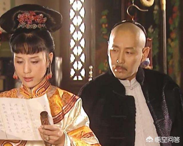 《康熙王朝》中容妃是康熙最喜欢的妃子，为什么会被康熙送入宗人府，后来又杀死所有看见她刷马桶的人？插图2