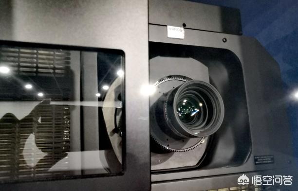 如影随形电影:电影院如何防止工作人员私自拷贝影片？