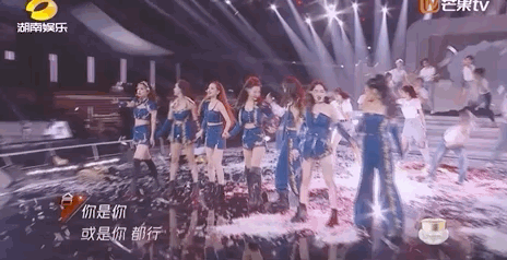 万茜举起受伤手臂:为什么说万茜是《乘风破浪的姐姐》里的皇族？