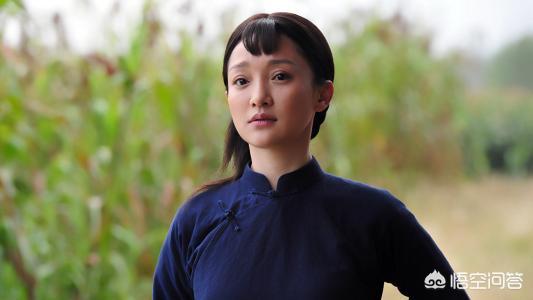 钟晓芹扮演者:《三十而已》陈屿和钟晓芹的婚姻犹如一潭死水，他们之间有爱吗
