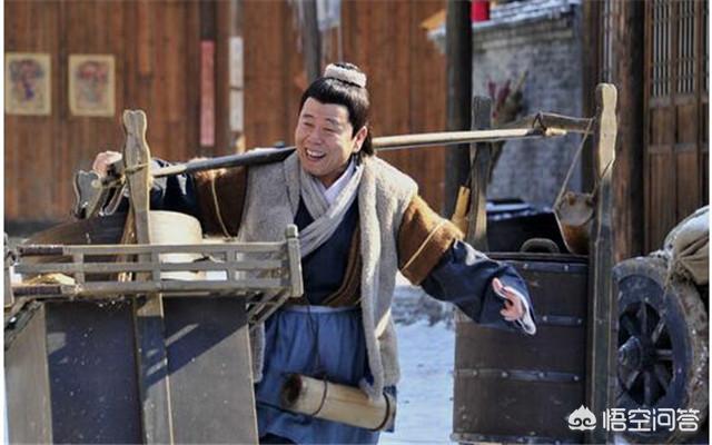 只不过和《水浒传》中的形象完全不同,武大郎原名叫做武植,清河县武家