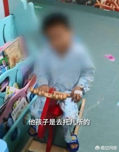 东莞一环卫工每天带宠物鸭扫大街:你对带宠物进超市怎么看？