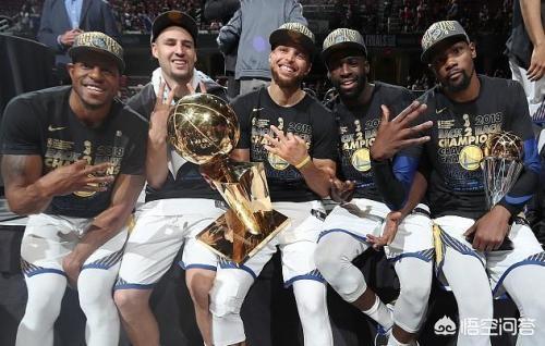 冠军猫诞生记:73个赛季总冠军一览！你看NBA的第一年，总冠军是哪队？