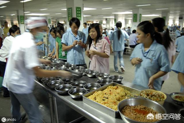 5星级饭店都是怎样煮米饭的，大公司几万人吃的米饭怎么煮