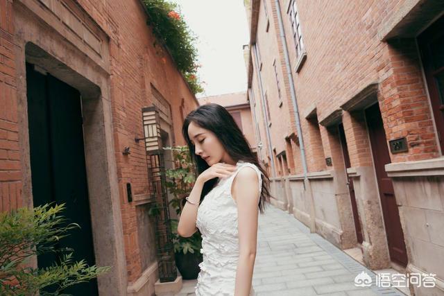 女星<a href=https://maguai.com/list/50-0-0.html target=_blank class=infotextkey><a href=https://maguai.com/list/50-0-0.html target=_blank class=infotextkey>时尚</a></a>气质街拍图片:如何看待<a href=https://maguai.com/openid/208.html target=_blank class=infotextkey><a href=https://maguai.com/openid/208.html target=_blank class=infotextkey><a href=https://maguai.com/openid/208.html target=_blank class=infotextkey><a href=https://maguai.com/openid/208.html target=_blank class=infotextkey>杨幂</a></a></a></a>的穿衣<a href=https://maguai.com/list/50-0-0.html target=_blank class=infotextkey><a href=https://maguai.com/list/50-0-0.html target=_blank class=infotextkey>时尚</a></a>？