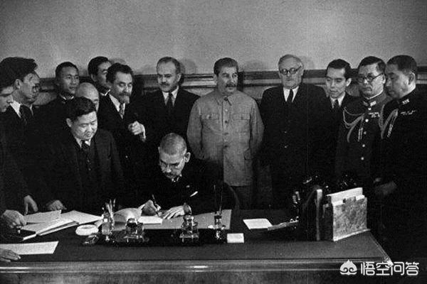 按兵不动:美国不投原子弹苏联按兵不动，为何美国一投苏联立刻大军压境？