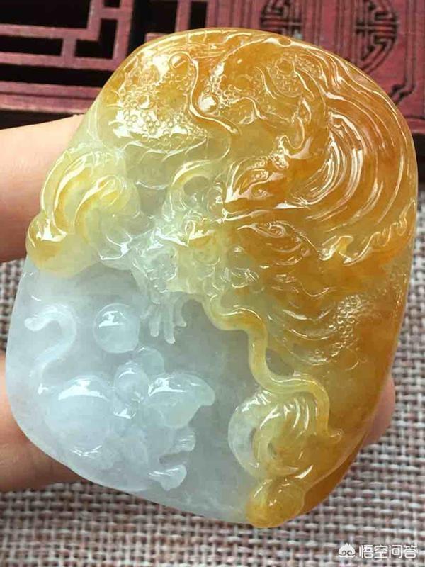 哪种玉最好最有灵性,哪种狗最具有灵性？为什么？