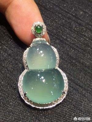 如何挑选翡翠,你知道怎么挑选适合自己的翡翠吗？