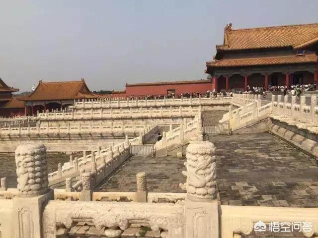 葵酉之变:插在故宫“隆宗门”匾额上的箭头，为何嘉庆帝不许拔？