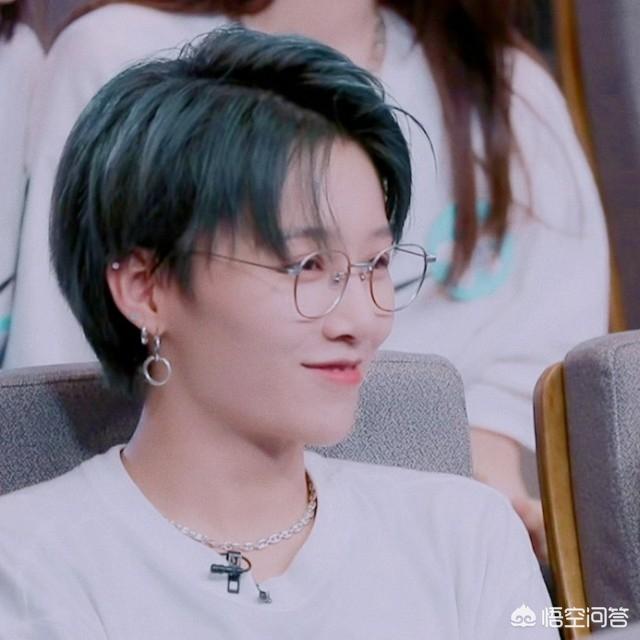 为什么刘雨昕一直参加各种类似选秀和正规选秀的节目？