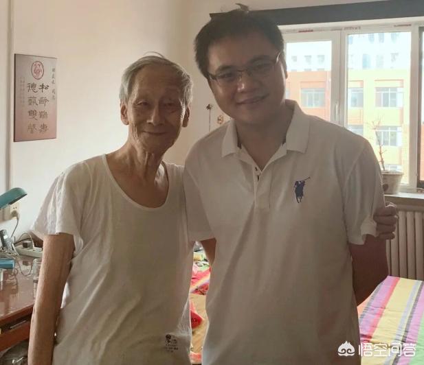 德云社高峰拜访相声前辈马志明、田立禾引热议,你认为有何深意？