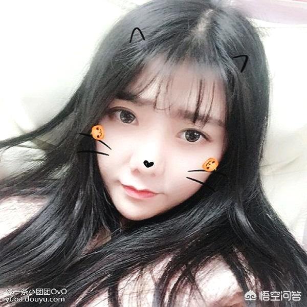 小团团直播间,神豪出言嘲讽：主播都是乞丐,二珂是垃圾,对此你有什么看法？