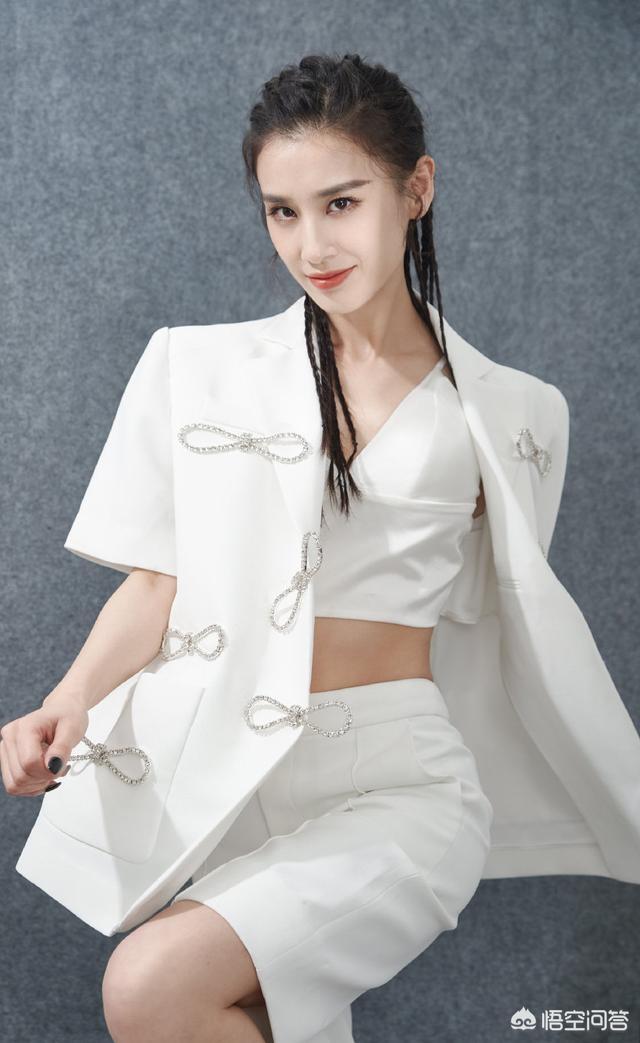 伊能静黄圣依张萌一组:《乘风破浪的姐姐》中伊能静黄圣依张萌的组合相处得怎么样？