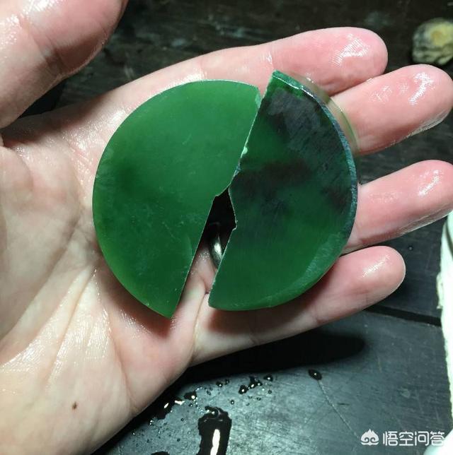 和田玉碧玉手镯价值,碧玉的收藏价值如何？如何鉴定？