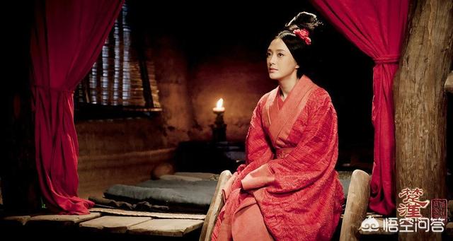 你从《霸王别姬》这部电影中看懂了什么道理？:霸王别姬讽刺了什么 第11张
