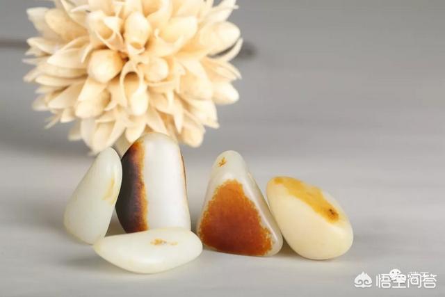 几百块钱的翡翠是真的吗,几百块钱的玉手串会是真的吗？