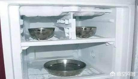 冰箱冷冻室结冰怎么办：冰箱冷冻室结冰的原因和解决方法
