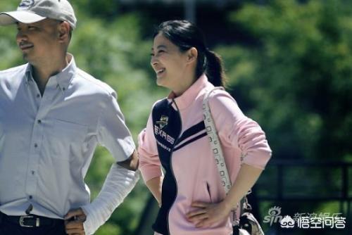 大男当婚主题曲:《大男当婚》中曹小强最后选择了谁？