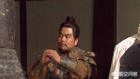 陈宝国的儿子是谁:最近《老酒馆》又火了，陈宝国父子一起演戏，对于星二代你怎么看