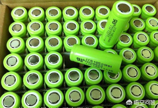 新能源汽车的电池是什么电池，新能源汽车上的三元电池是什么