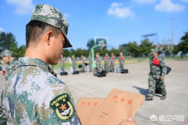 初中毕业想当兵上什么学校 初中毕业当兵可以提升学历吗(图1)