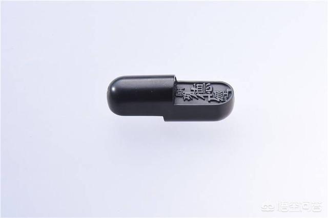 假玉镯是怎么做成的,翡翠、和田玉的造假手段有哪些？