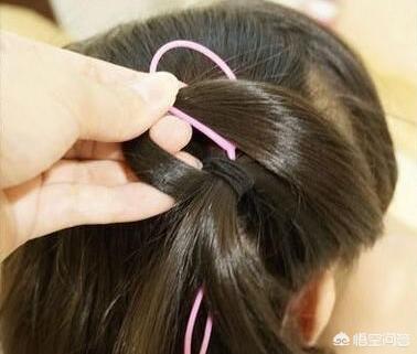 什么头发又简单又好看,小女孩怎么梳头发既简单又好看？