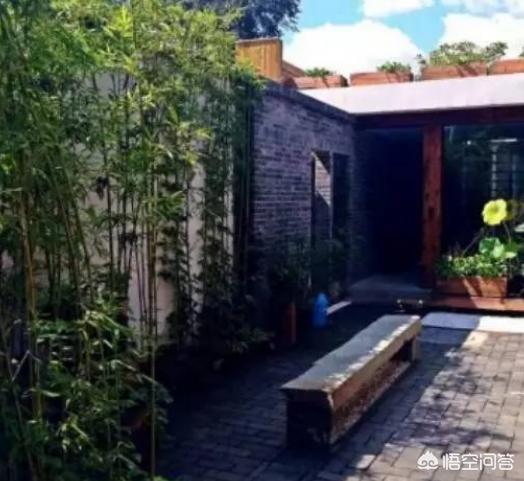 恶搞闺蜜灵异事件:有哪些开头恐怖结尾搞笑的鬼故事？