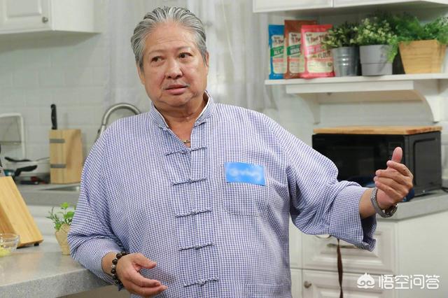 洪金宝真实灵异事件:为什么有人说洪金宝怎么越老面相越凶，张耀扬越老越面善？