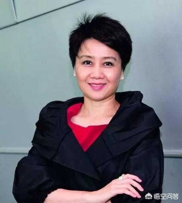 就问，如果你是女人，你愿不愿意嫁给澳门赌王何鸿燊做N夫人？