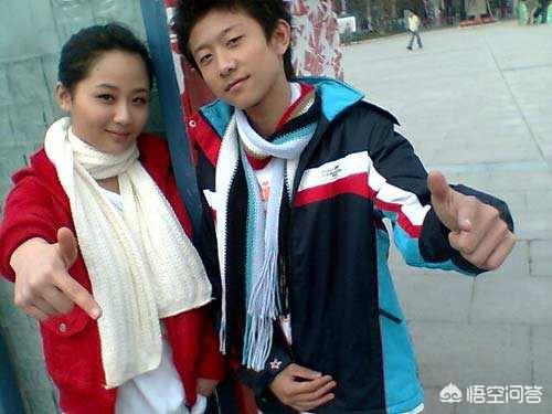 唐一菲照片:曾经红极一时的童星曹骏现在为什么不火了？请至少说三点理由？