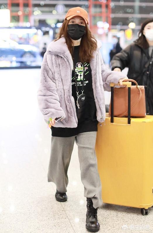 吴昕素颜:大家觉得吴昕的衣品怎么样