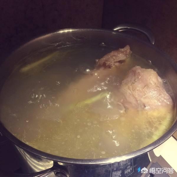牛骨汤怎么做汤才浓，熬牛大骨头汤怎么没有牛肉味