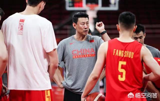 周琦拼到抽筋:关于周琦的表现，你想说什么？