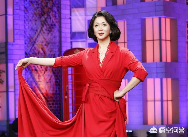 董卿赵忠祥:春晚这么多节目主持人，让你印象最深刻的是谁