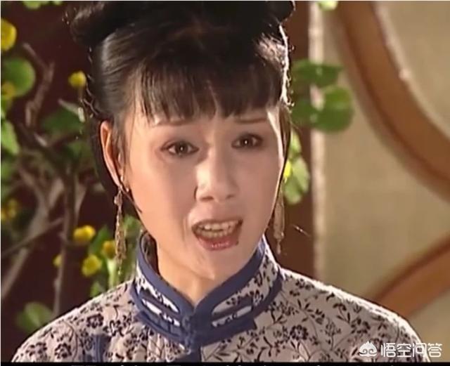 《康熙王朝》中容妃是康熙最喜欢的妃子，为什么会被康熙送入宗人府，后来又杀死所有看见她刷马桶的人？插图60