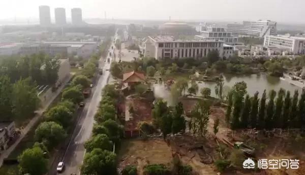 牡丹江曹园是曹波家吗:牡丹江曹园被爆破强拆，强拆和归国有化景点哪种方式更好？